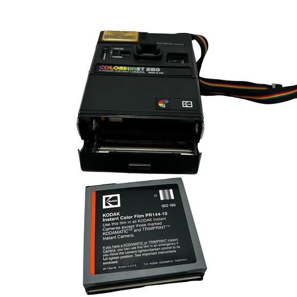 Kodak Camera Colorburst 250 Instant Camera USA With Film WORKS Electronic Flash - Picture 2 of 13